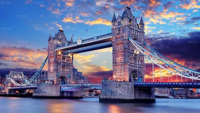 پرواز ارزان لندن